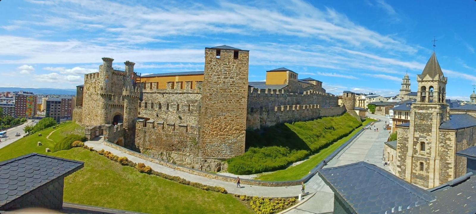 Apartamento Castillo Ponferrada. Exterior photo
